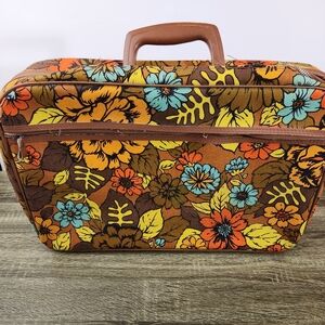 Vintage Bantam Travelware Flower Power Floral Suitcase Luggage Canvas Carry On